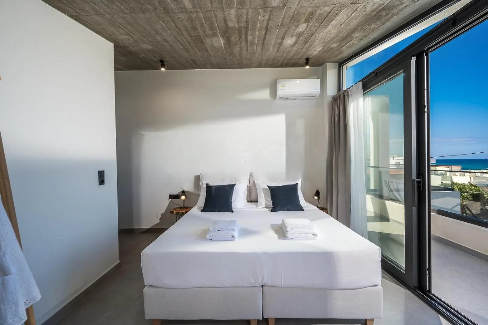 Destino Deluxe Villa Sea View With Private Pool Gournes Gouvon Greece